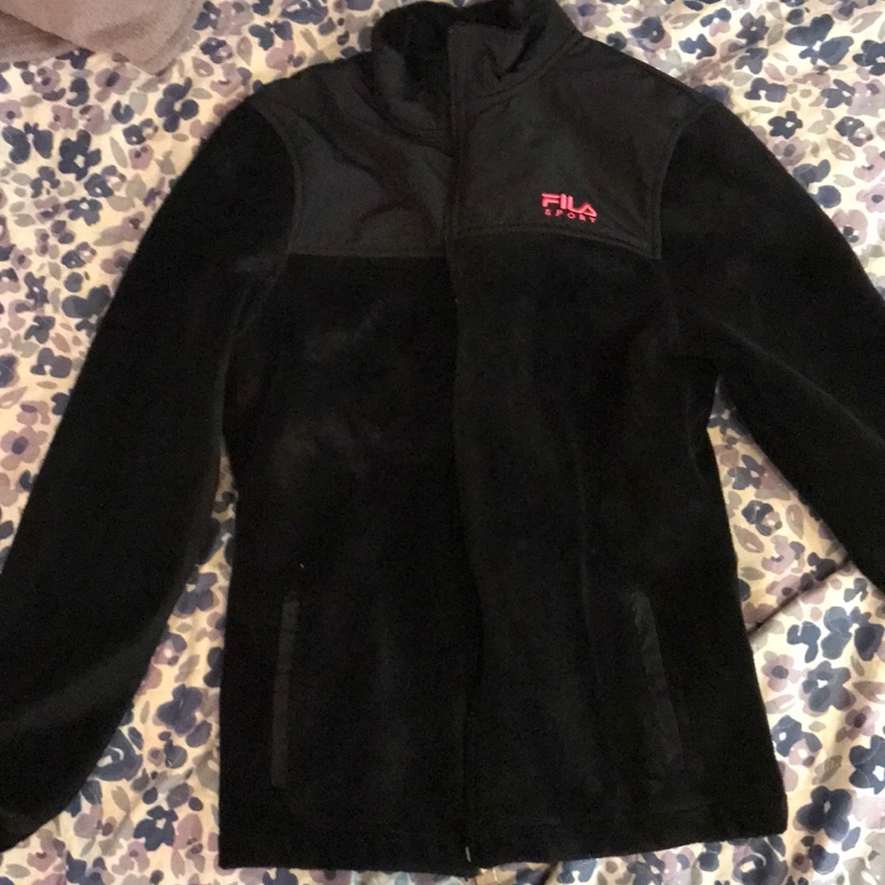 fila jacket size xl (kids)